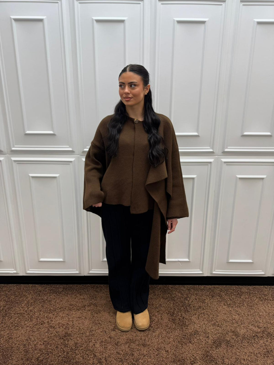 Strickjacke mit Schal